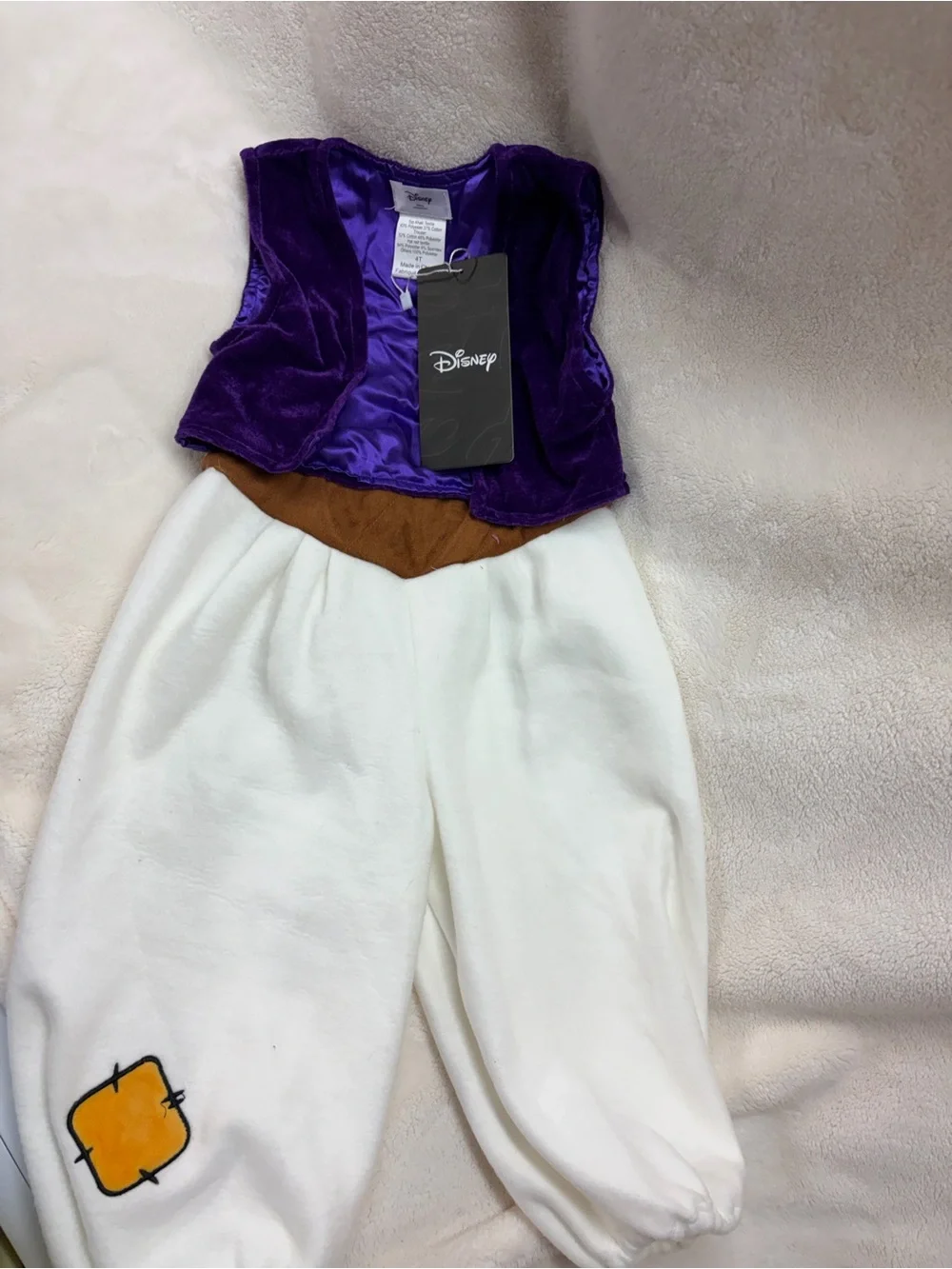 Disney costume. Super soft. - Picture 1 of 4